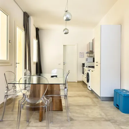 Damavi 3 펜션 토레 델 로소