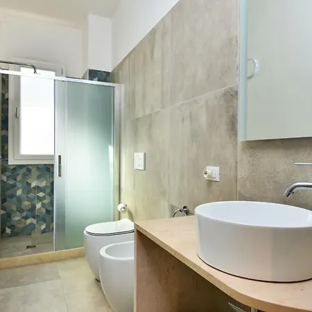 Damavi 3 * 토레 델 로소