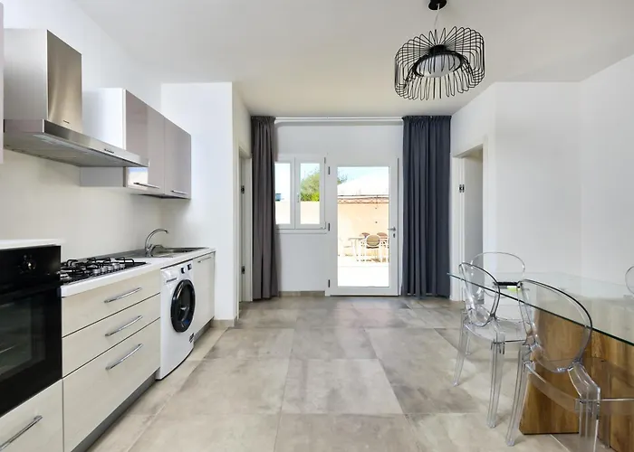 Casa vacanze Damavi 3 *