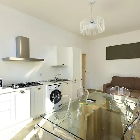 Дом отдыха Damavi 3 *