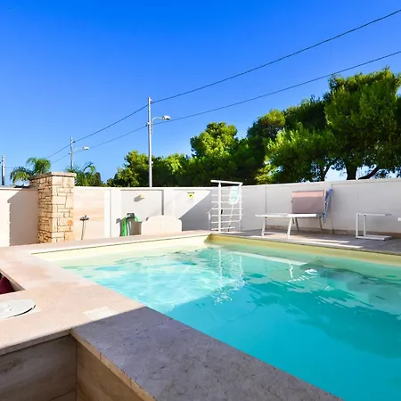 Damavi 3 Дом отдыха *